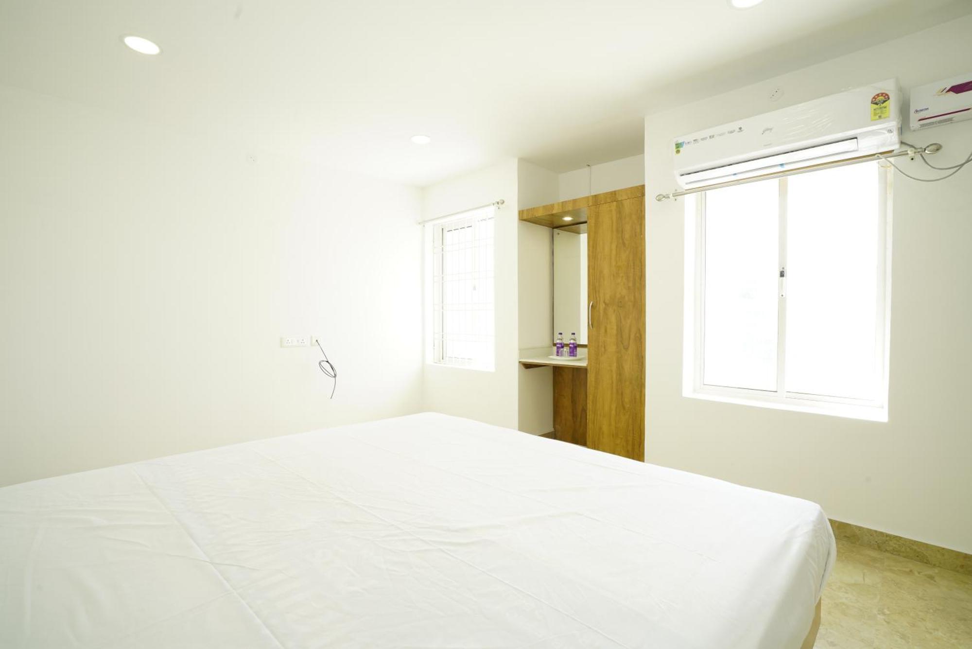 Hotel Quilon Residency Kundara Perumanseri Esterno foto