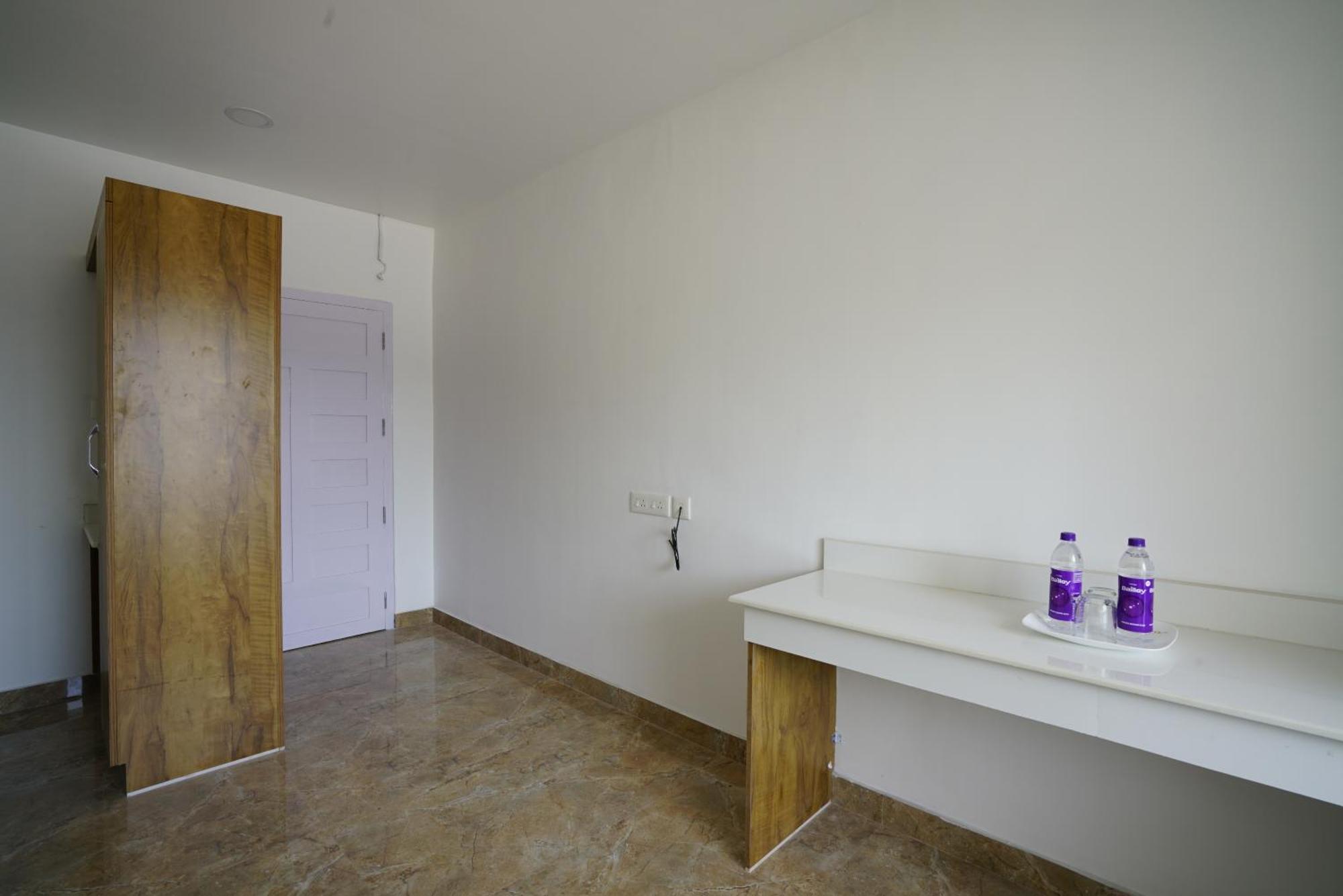 Hotel Quilon Residency Kundara Perumanseri Esterno foto